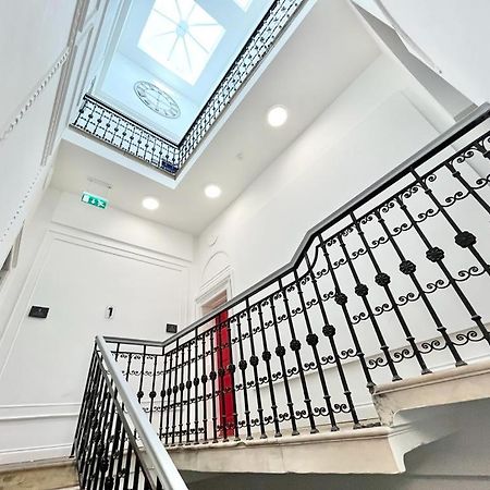 Unique & Luxurious 2 Bedroom City Centre Apartment Nottingham Bagian luar foto