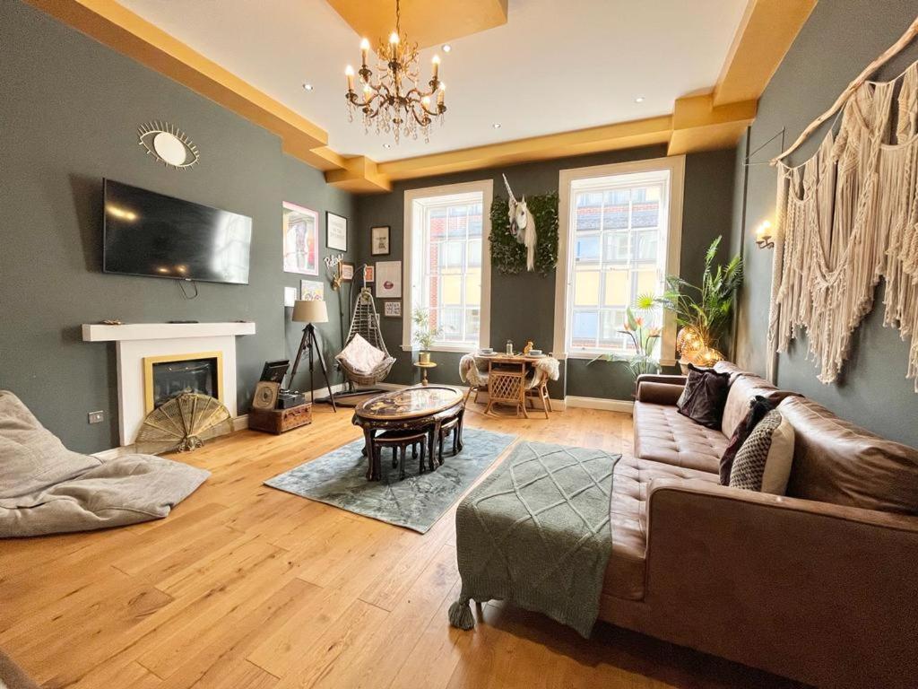Unique & Luxurious 2 Bedroom City Centre Apartment Nottingham Bagian luar foto