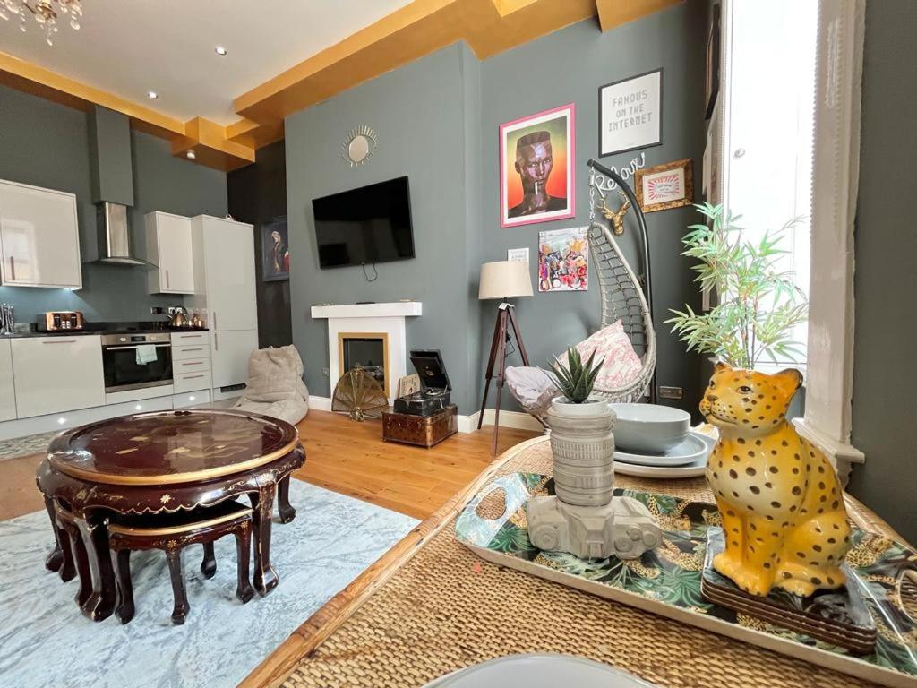 Unique & Luxurious 2 Bedroom City Centre Apartment Nottingham Bagian luar foto