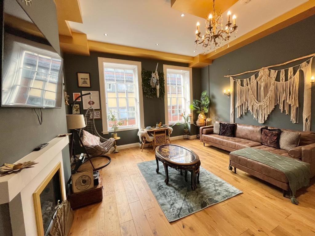 Unique & Luxurious 2 Bedroom City Centre Apartment Nottingham Bagian luar foto